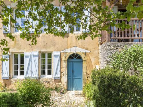 Fantastic Holiday Home In D�gagnac With Jacuzzi