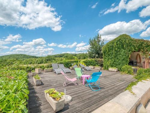 Fantastic Holiday Home In D�gagnac With Jacuzzi