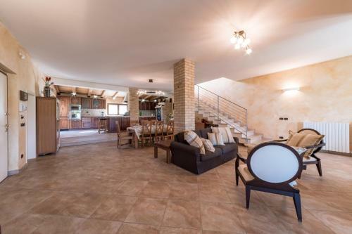 Villa Casale Rosy 6&2