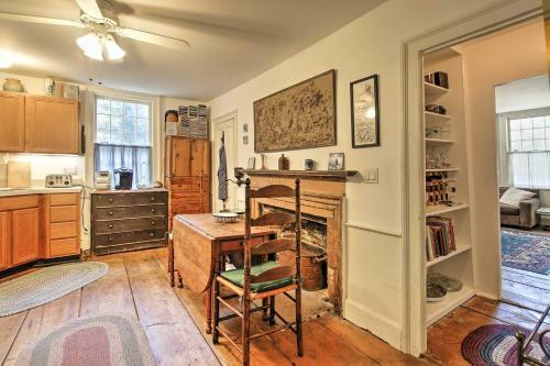 Historic Huntington Home - Walk To Westfield River