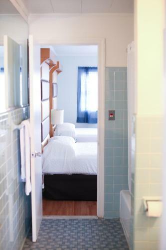 The Colony Apartments