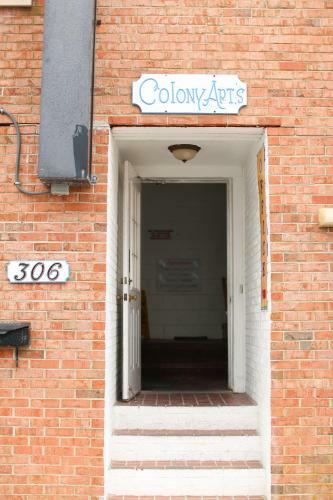 The Colony Apartments
