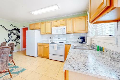 Brooklyn's Casa Rosa & Hitch Apartment