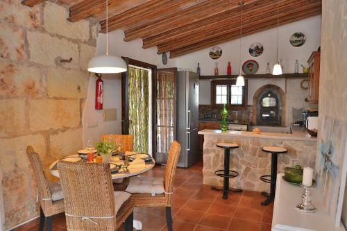 Villa Son Lleig, Muro 001