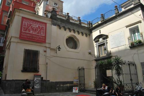 Spaccanapoli Bros. B&B