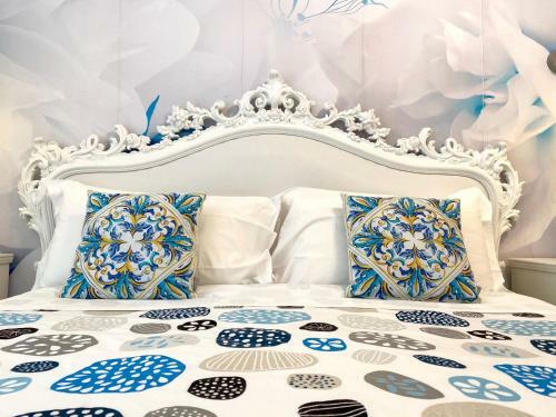 Hostal Palazzo Chiatamone