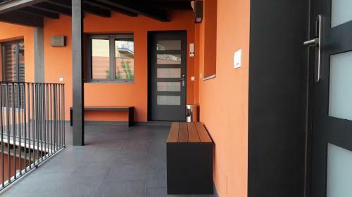 Apartaments Y Habitacions Entre Volcans