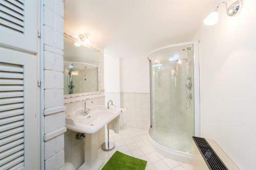 Villa Casal Baroni 10&2