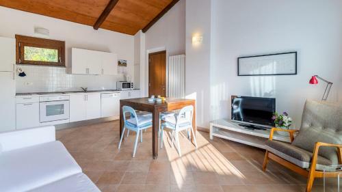 Villa Cascina La Valle 10&2