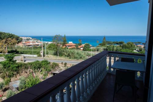 B&B Esterita