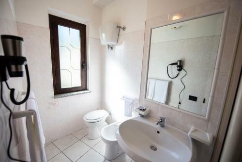 B&B Esterita