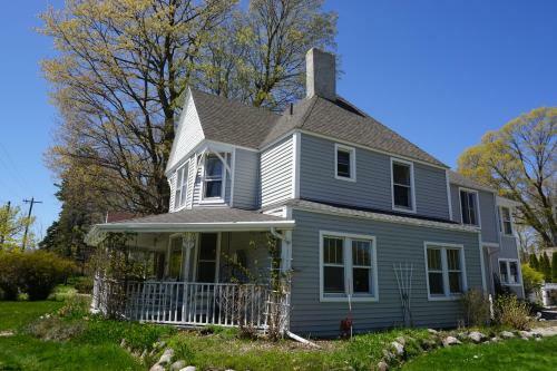 Bed & Breakfast Charlevoix House - The Northside