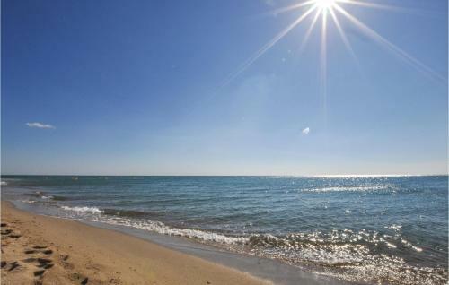 Beautiful Home In Narbonne Plage W/ 2 Bedrooms