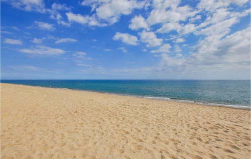 Awesome Apartment In Torreilles W/ 1 Bedrooms