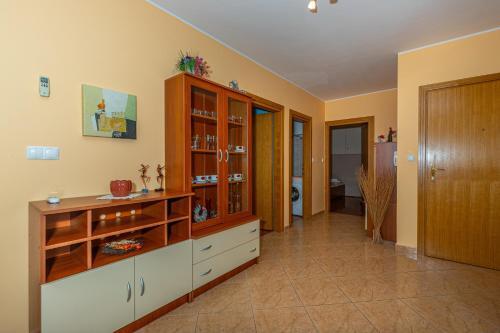 Apartment In Dramalj 41531