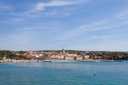 Hostal Rooms Miramare
