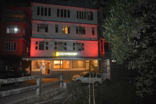 Hotel Rufina Totola Residency