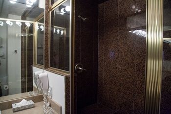 Hotel Medicine Hat Lodge Resort