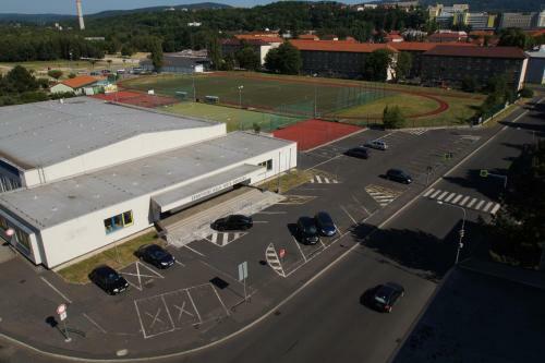 Hostal Domov Ml�de?e - Ubytov�n� Sokolov