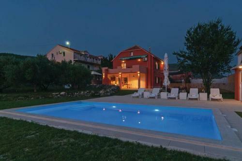 Apartamento House Liberty With Swimming Pool