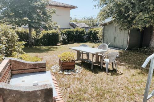 Nice Bright House With Garden In Arcachon