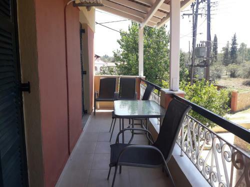 Foteinos Apartments