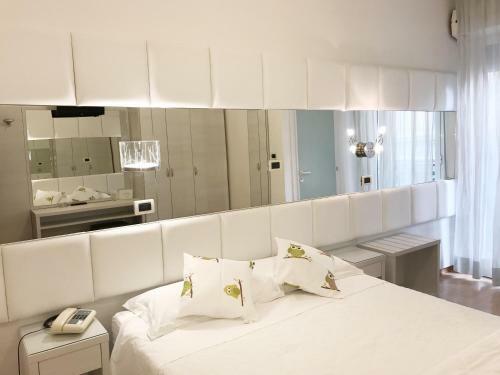 Noidue Hotel