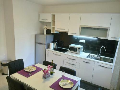 Petra Apartment
