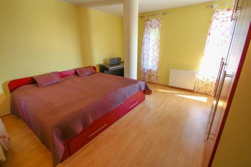 Red Rose Apartman