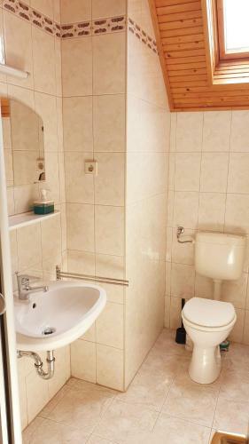 Val�ria Apartman