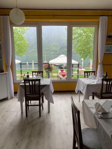 Hotel Albergo Al Lago