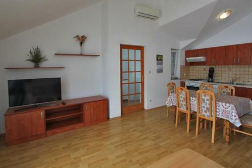 Beachfront Apartments Rukavina
