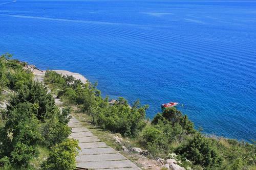 Beachfront Apartments Rukavina