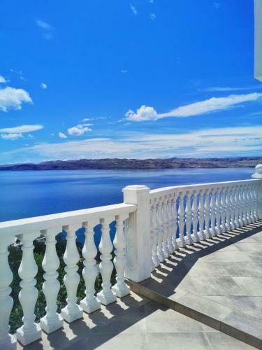 Beachfront Apartments Rukavina