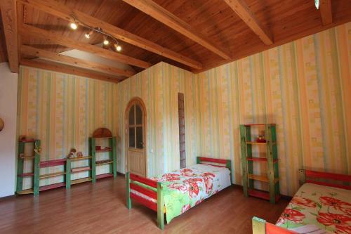 Hostal Forest B&B