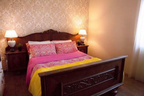 Artistic Central Apartment,freeparking