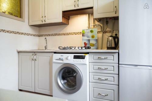 Apartment Lux Near Most-city