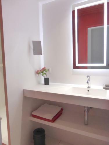 Hostal Villa Les Amarantes