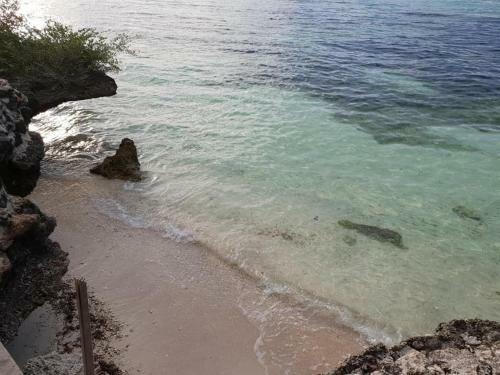 Hostal Diamond De Siquijor Beach House