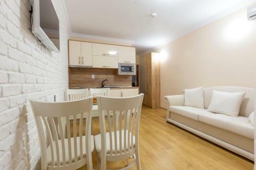 White Apartment In Sweet Homes4