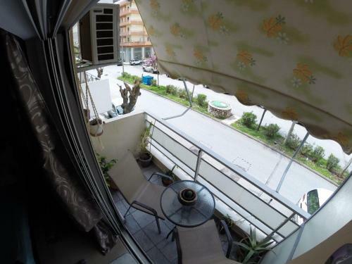 George Apartment