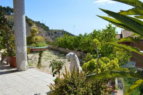B&B I Faraglioni Di Villa Jole