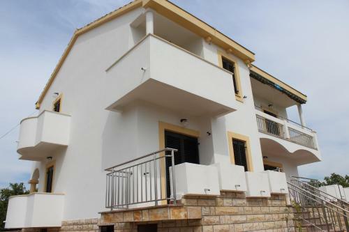 Vesna & Ante Apartments
