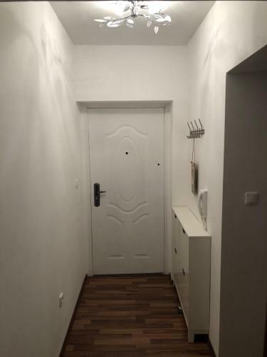 Apartment Three Lions