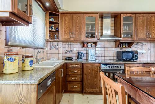 Eleni's Villa 'top Destination'
