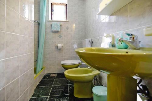 Holiday Home, Selca - Villa Spila, 6 Ppl