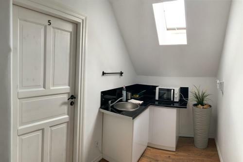 Hostal Villa Ana - Noclegi W Centrum
