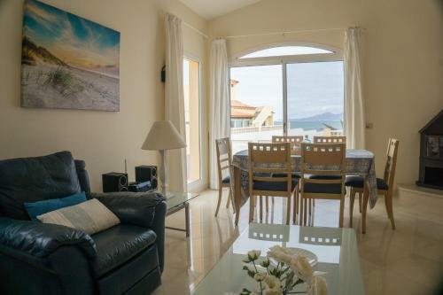 Charming Villa By The Sea With Private Pool Corralejo