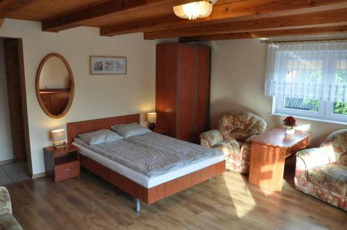 Central ?eba Suites