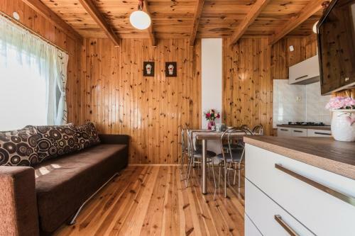 Cavilla - Pokoje I Apartamenty